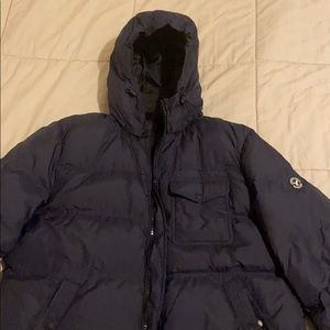 Puffy American Eagle Winter Jacket!